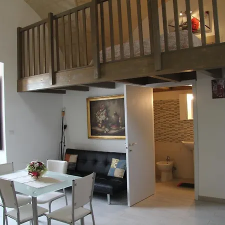 Casa Cadorna Apartment *